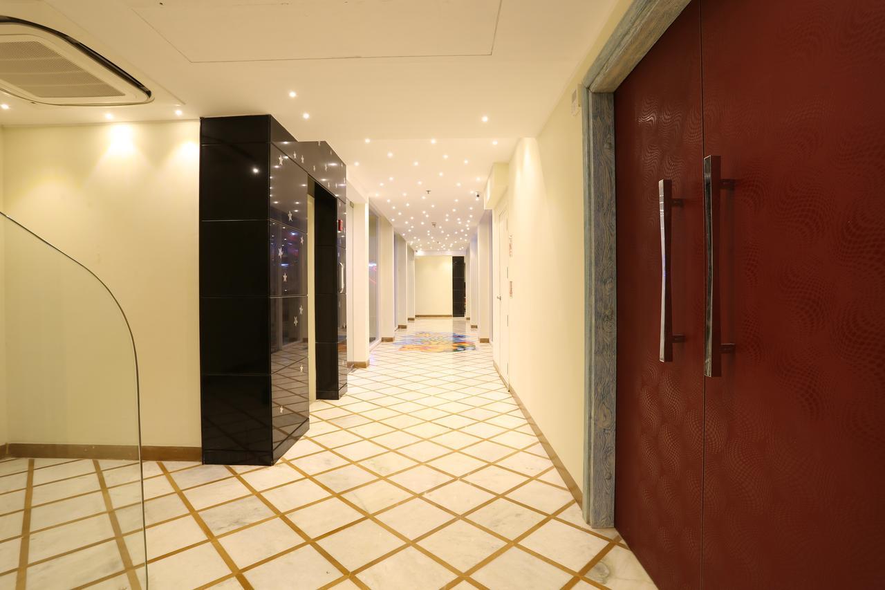 I Bell Bottoms Hotel 4*